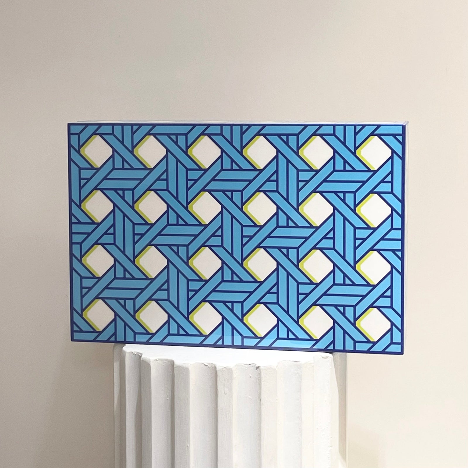 Caja Lacada Basketweave Grande. Jonathan Adler
