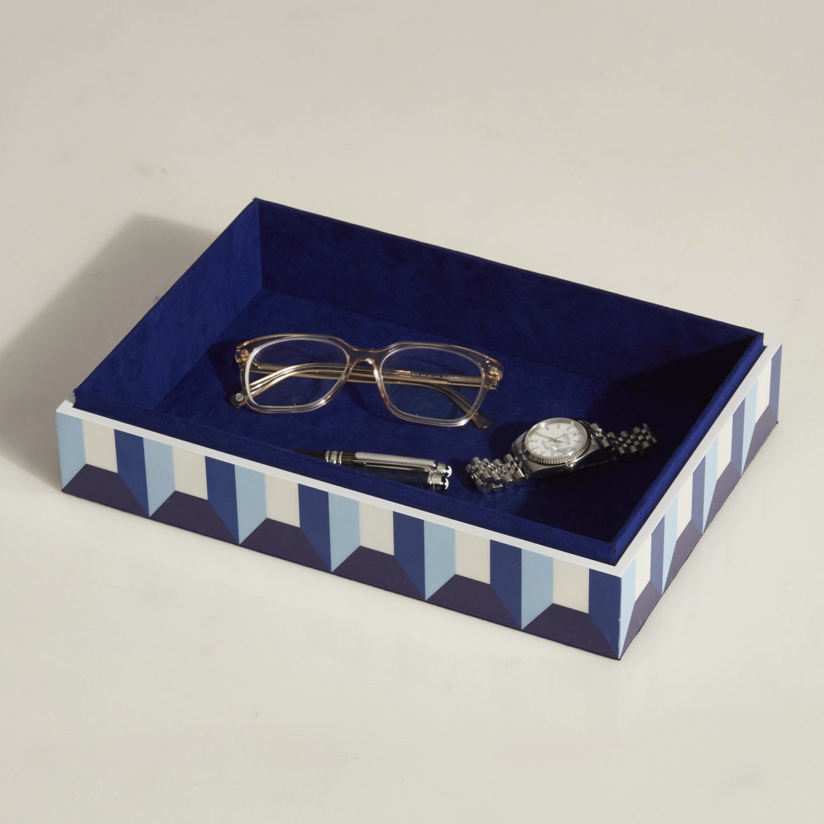 Large Sorrento Lacquer Box. Jonathan Adler 