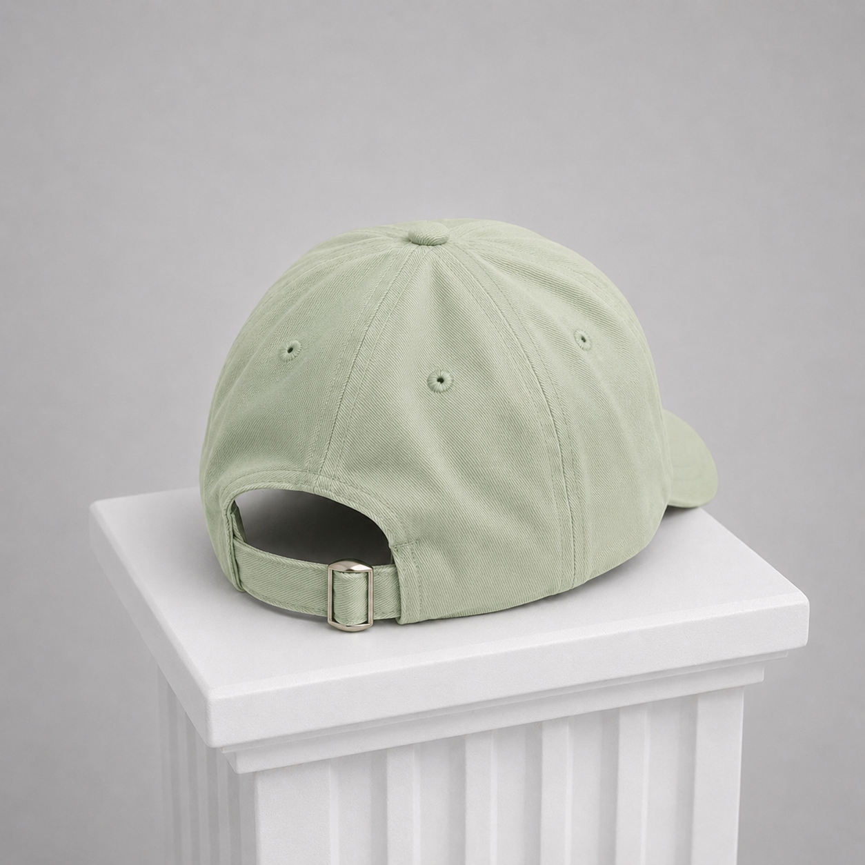 Green Cap. Crab Embroidered
